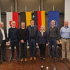 Zu sehen sind im Gruppenbild die Fraktionsvorsitzende